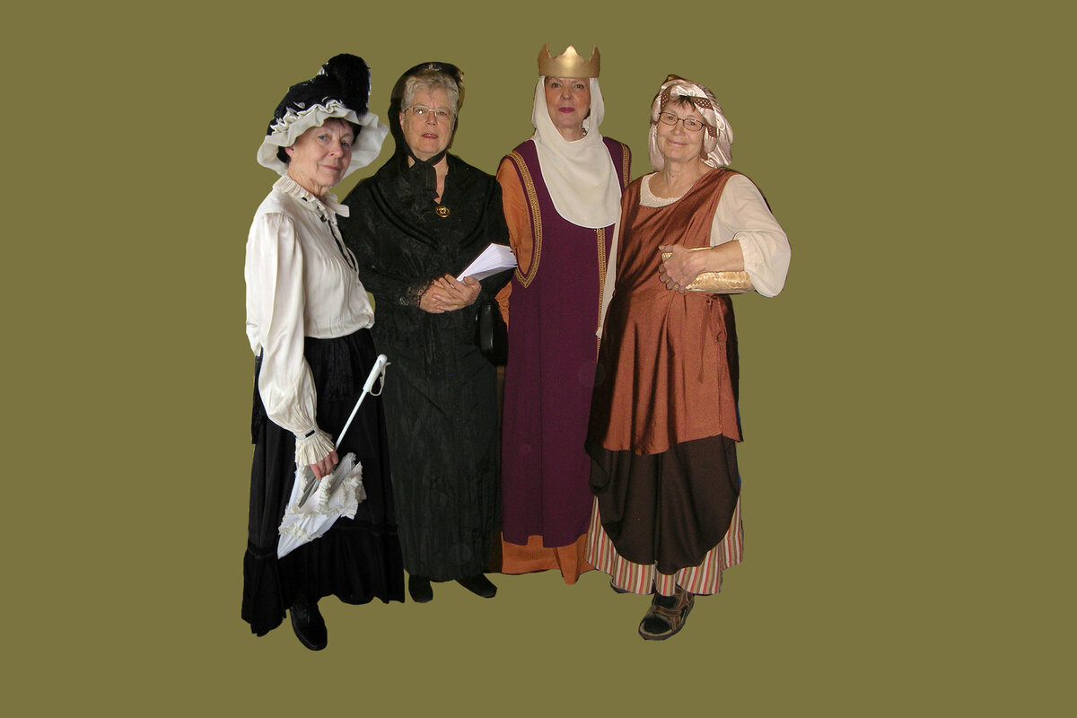 Foto zvg: Performance Frauengeschichte an der Frauenvernetzungswerkstatt 2014 «Frauen im Dialog» mit historischen Figuren. Von links und rechts: Lydia Escher, Tochter von Pionier Alfred Escher und seiner Frau Augusta (Martha Beéry), Marie Goegg-Pouchoulin, erste Schweizer Frauenrechtlerin (Heidi Witzig), Sybilla von Helfenstein, Äbtissin Fraumünster Zürich (Cäcilia van de Laak) und Gertrud Stauffacher, der Sage nach eigentliche Initiantin des Rütlischwurs (Martha Beéry).